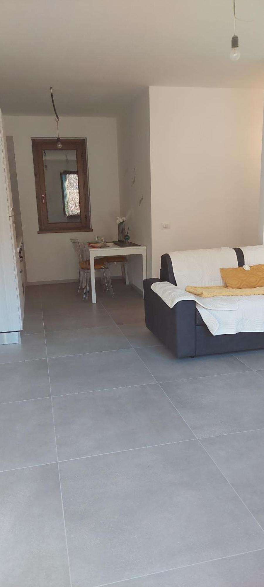 Casa Laura Zona Bellagio Apartment Magreglio ภายนอก รูปภาพ
